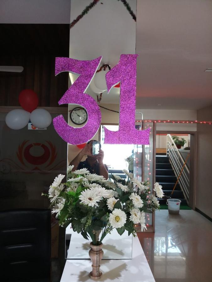 Hotel Oberoi Ahmednagar Exteriör bild
